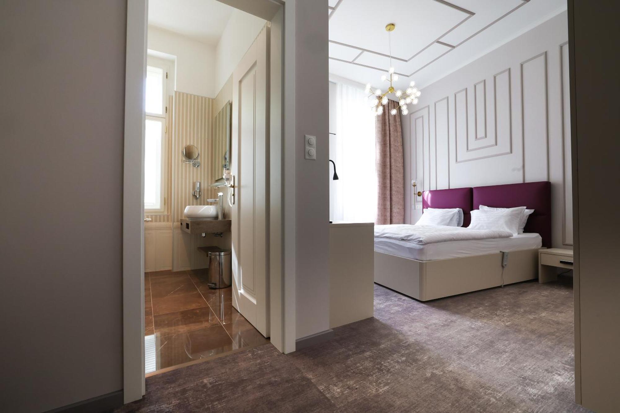 Boutique Hotel Ambiente ****+ Карлові Вари Екстер'єр фото