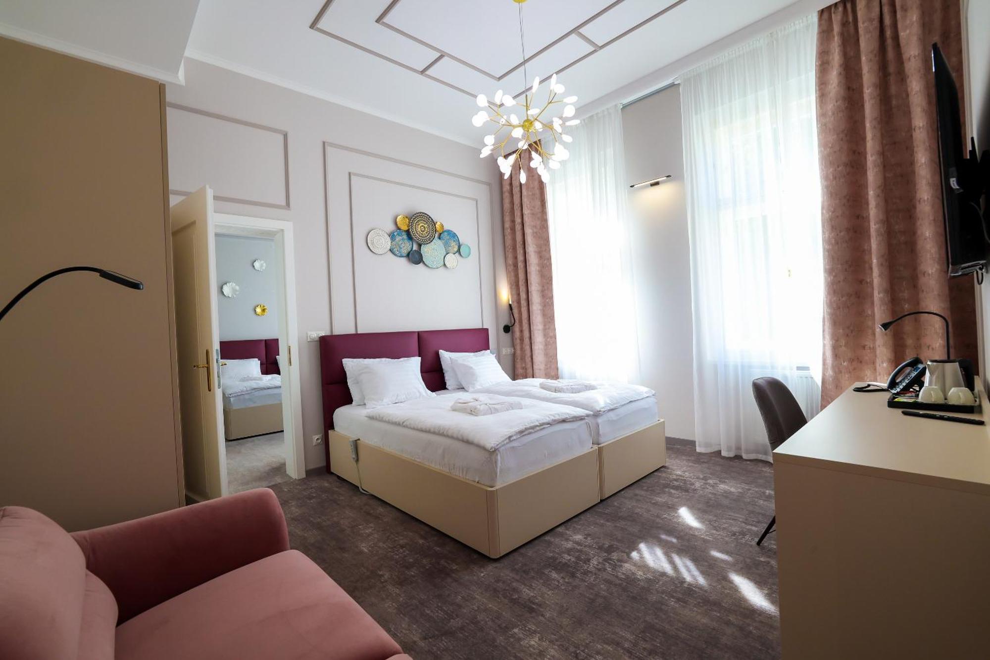 Boutique Hotel Ambiente ****+ Карлові Вари Екстер'єр фото
