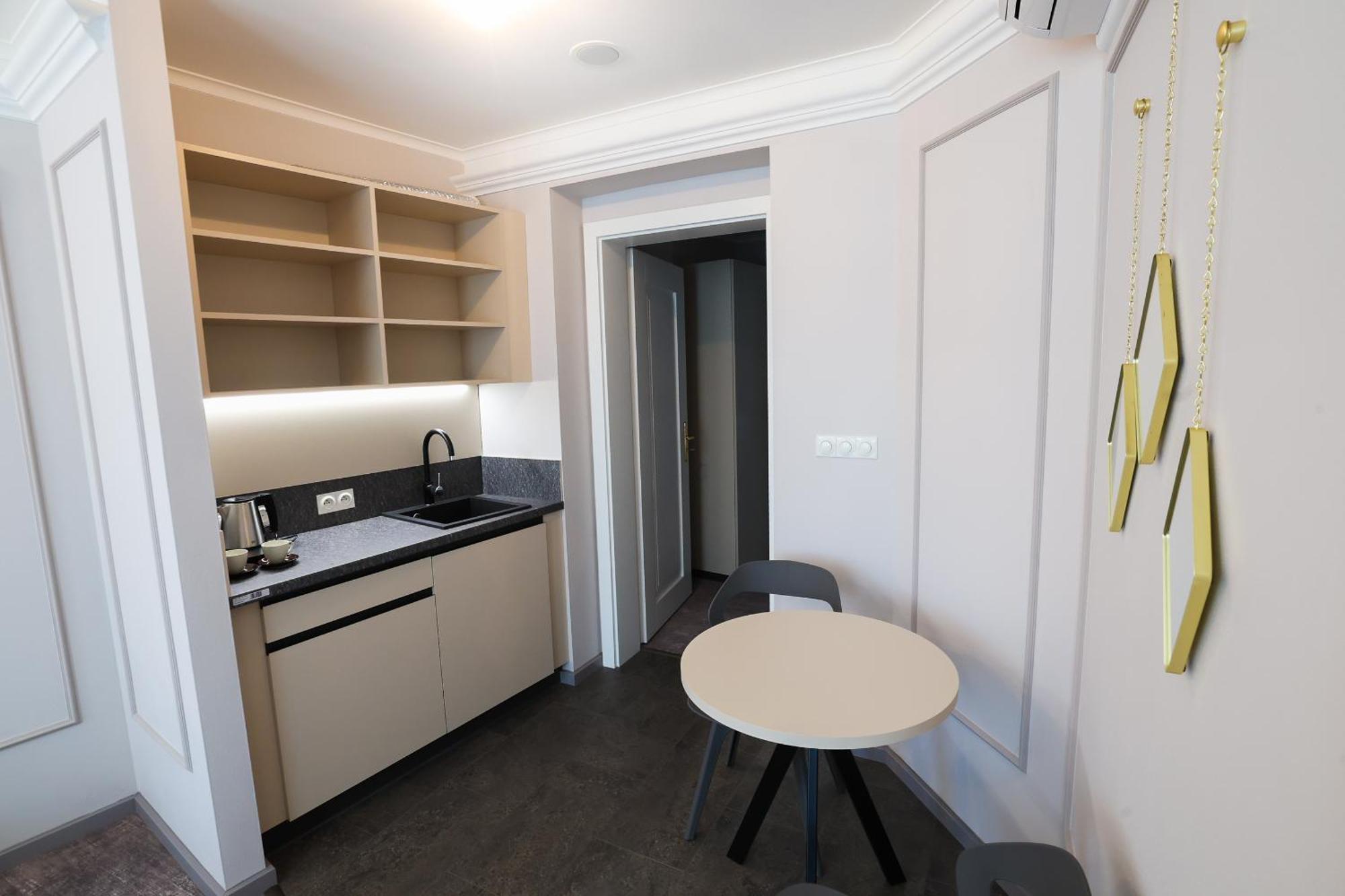Boutique Hotel Ambiente ****+ Карлові Вари Екстер'єр фото