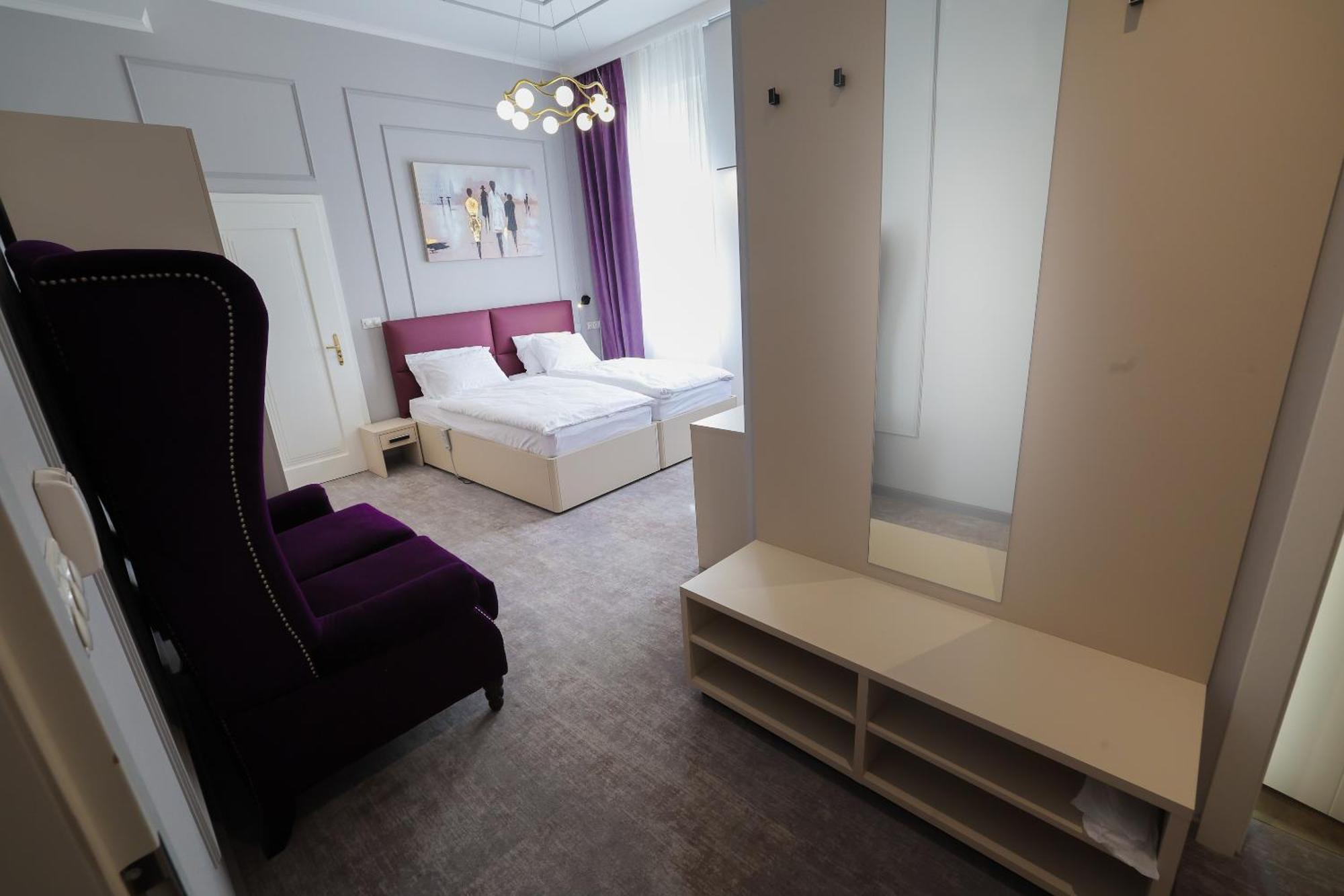Boutique Hotel Ambiente ****+ Карлові Вари Екстер'єр фото